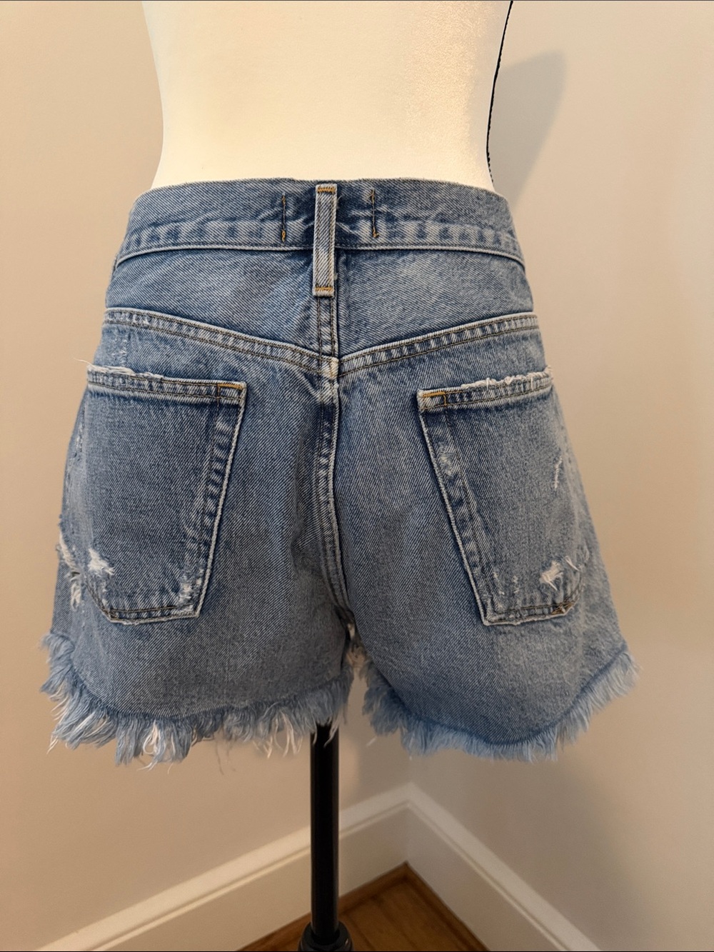AGOLDE Denim Shorts - Picture 2 of 6